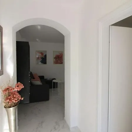 Ferienhaus Sabina With Beautiful Garden